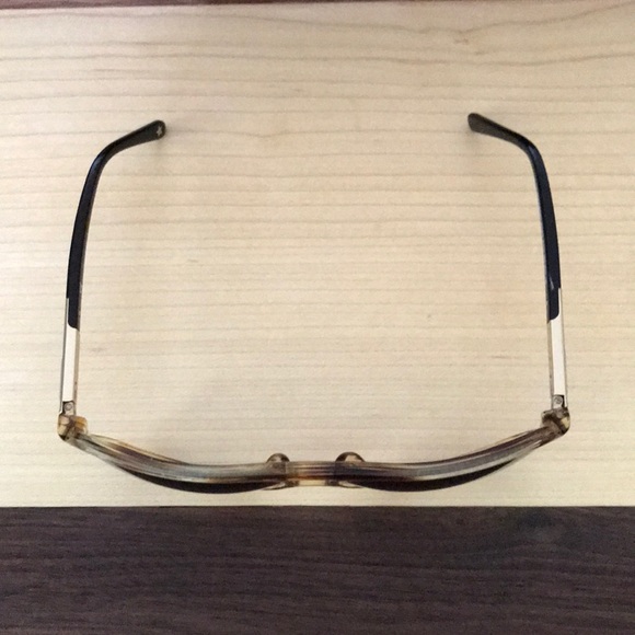 Authentic Givenchy pilot sunglasses - Picture 3 of 6